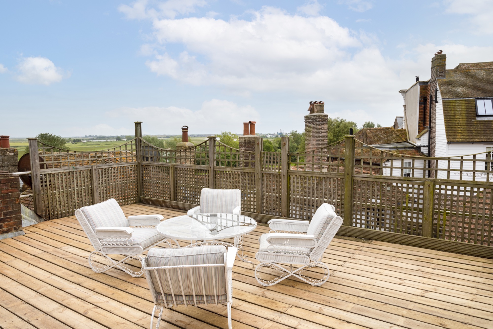 The Lookout Rye photo 2