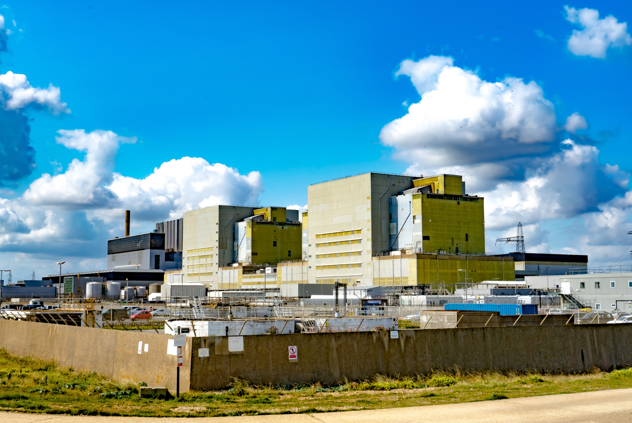 Dungeness power station on the horizon